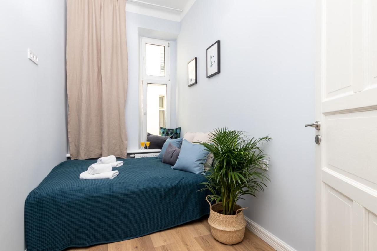 Barbacan - Old Town - By Upstairs Apartament